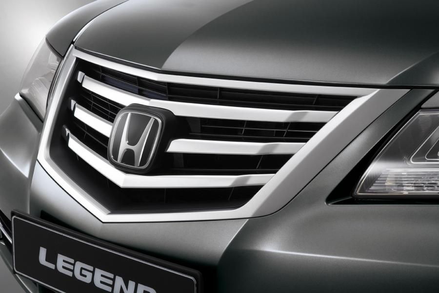 Honda Legend 2008 года  (фото 31 из 84)